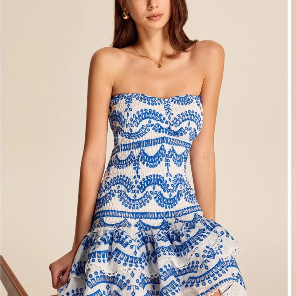 Elegant Blue and White Strapless Dress